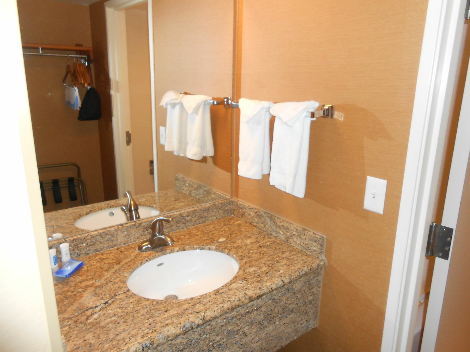 Greentree Inn And Suites Mesa / Phoenix Esterno foto