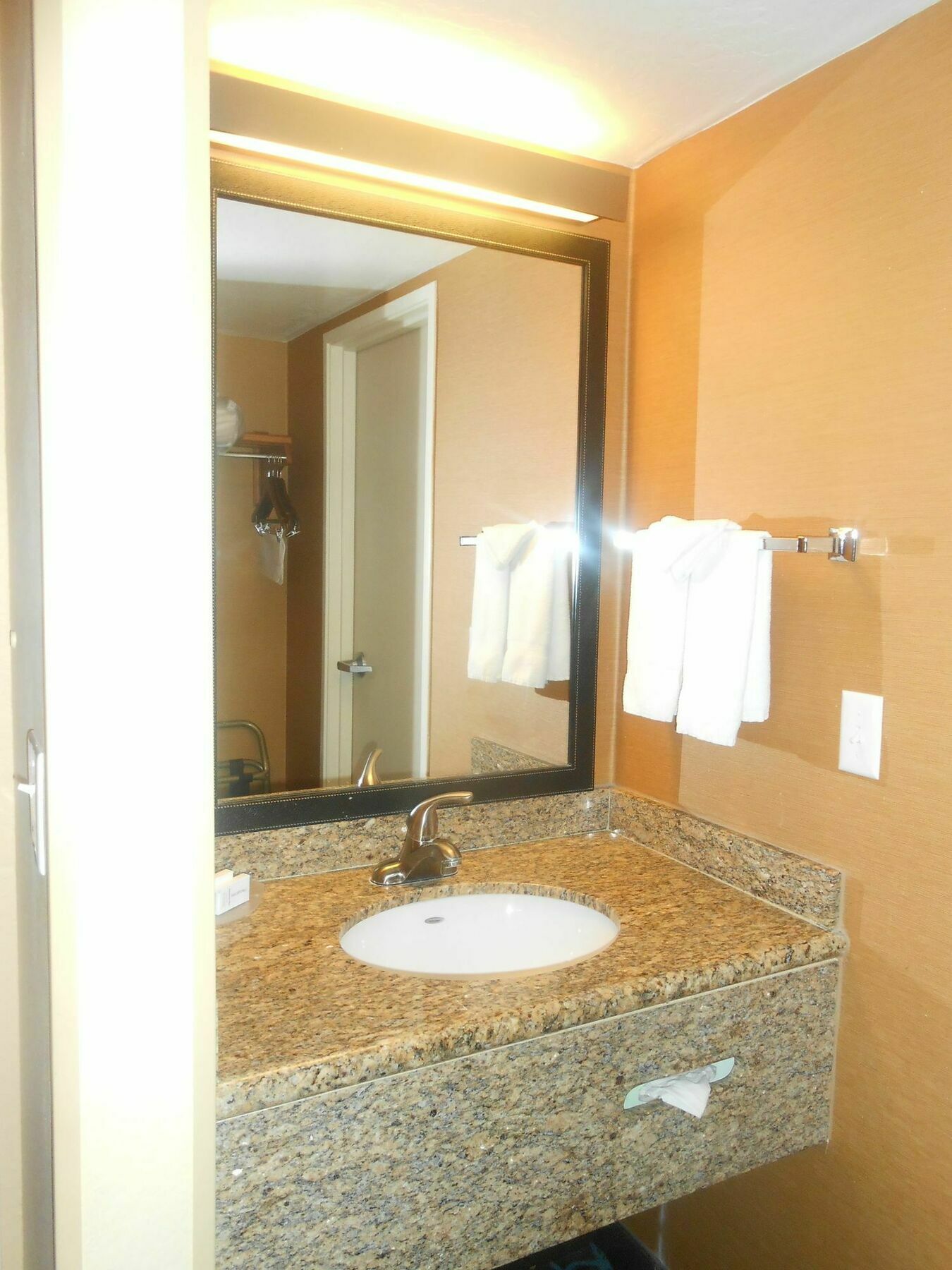 Greentree Inn And Suites Mesa / Phoenix Esterno foto