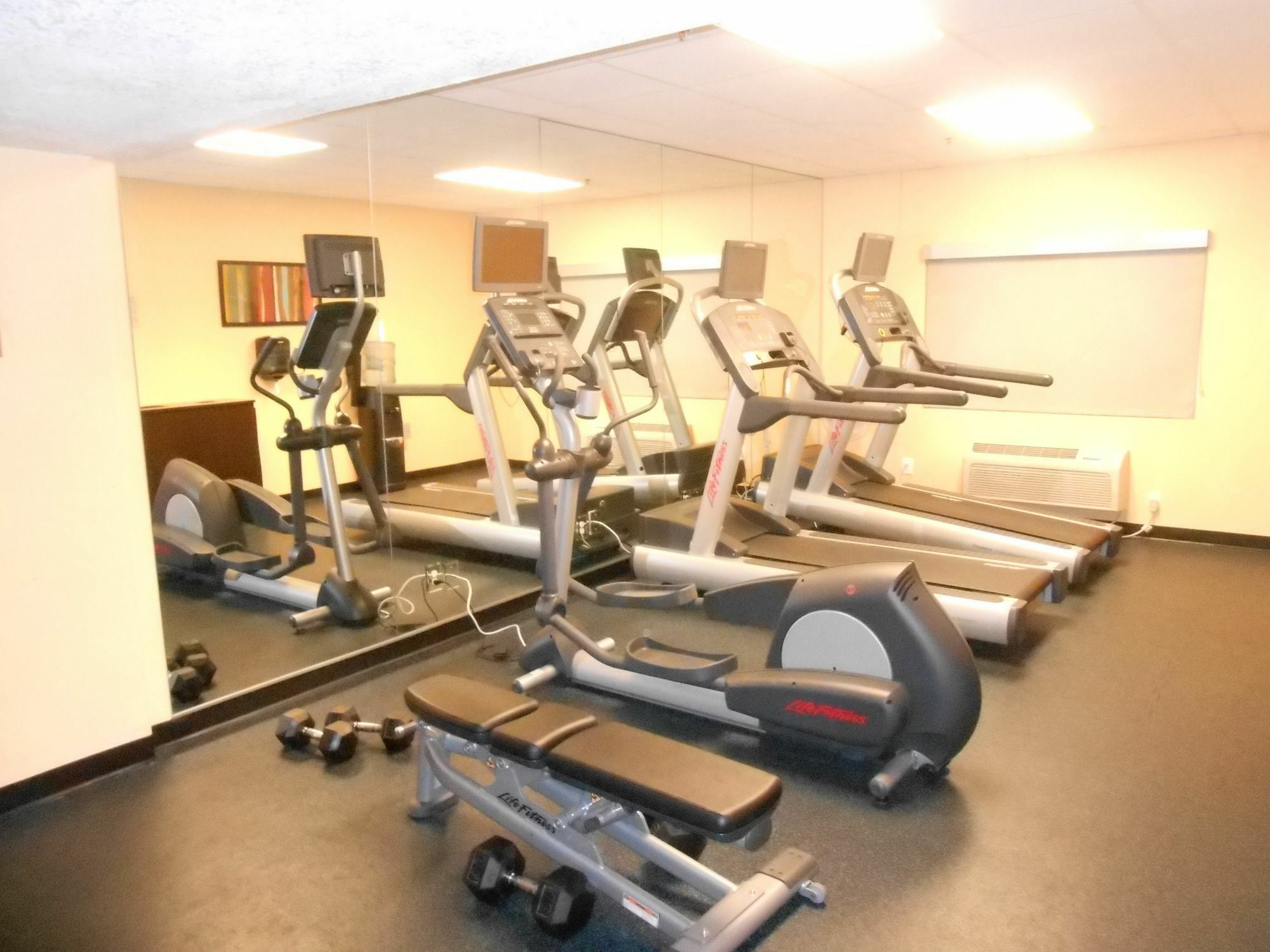 Greentree Inn And Suites Mesa / Phoenix Esterno foto